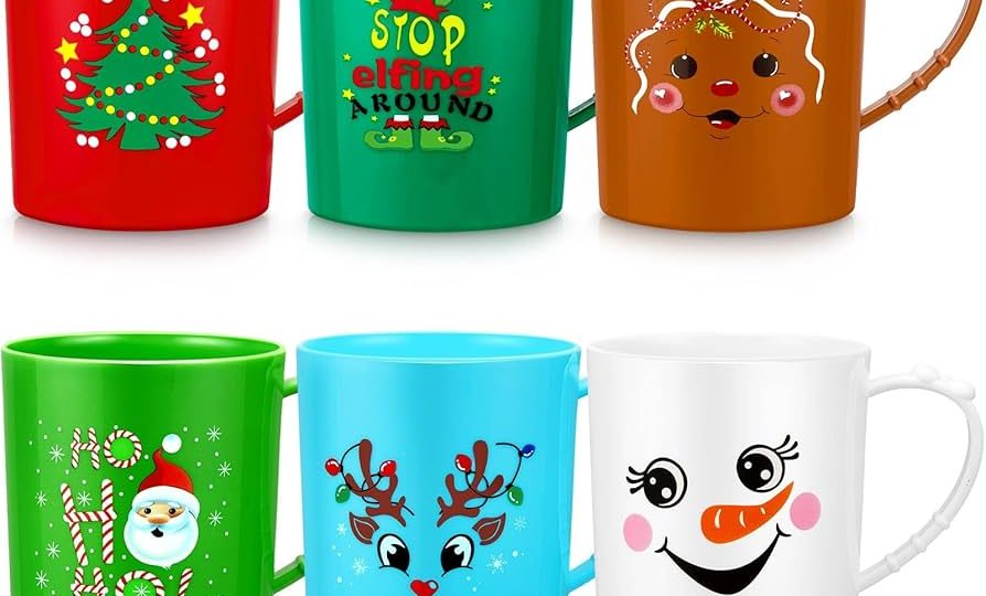 "15 Fashionable Looks for Every Christmas Party Festivity"