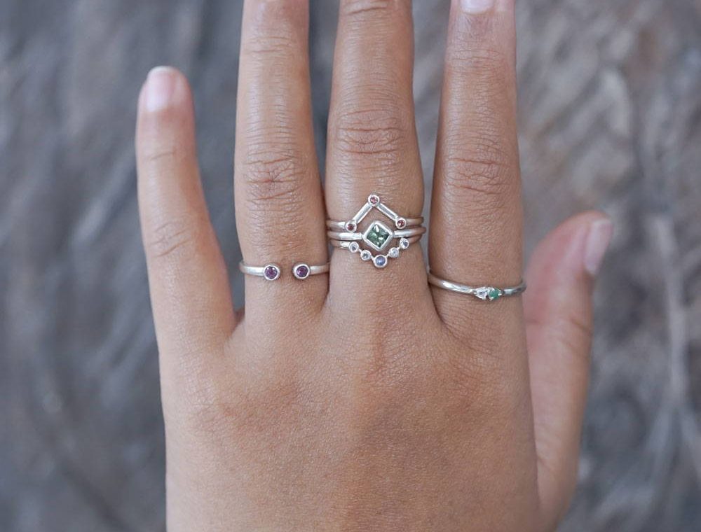 Five Must-Have Stackable Rings for Your Jewelry Collection