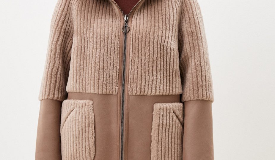 Alo's Sherpa Jackets Embody the Pinnacle of Cozy-Girl Style